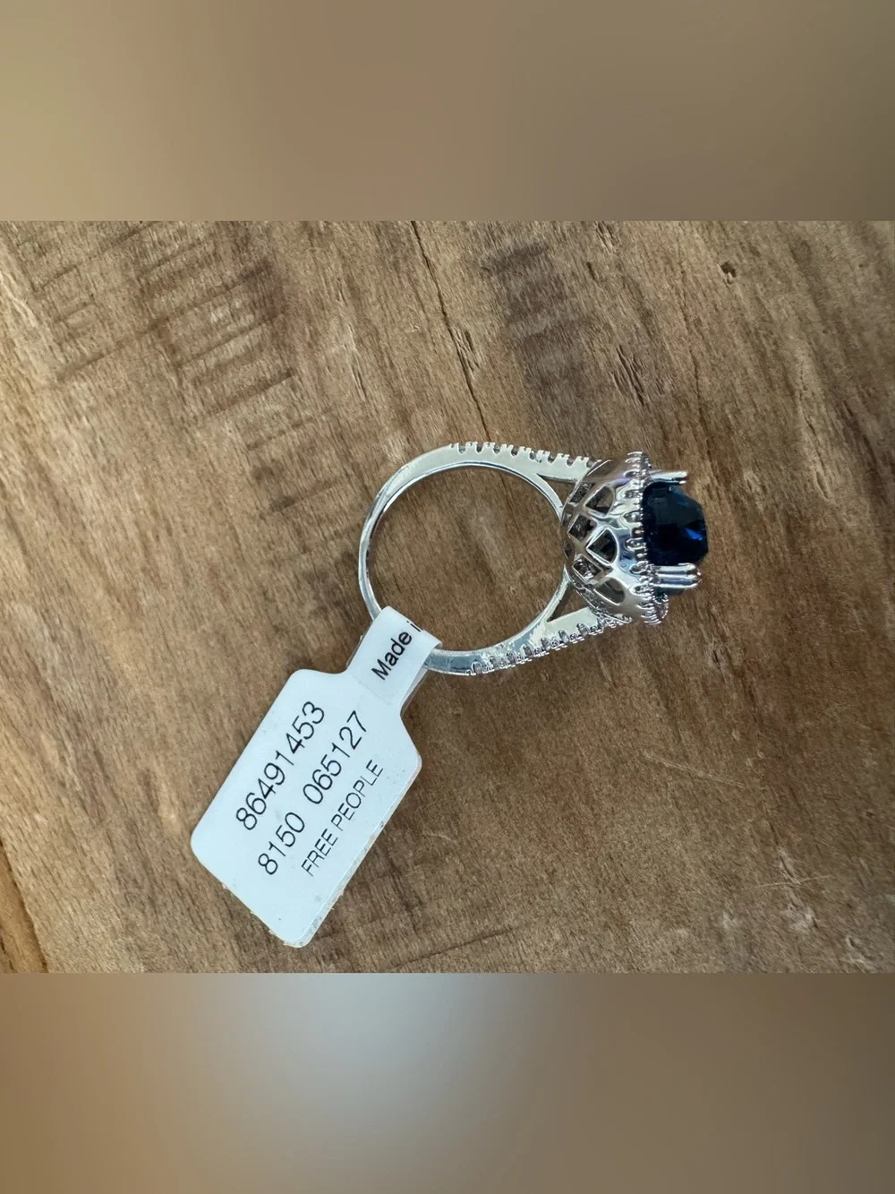 Free People Statement Cocktail Ring | Blue Crystal Halo Ring~ Silver ~ Size 7